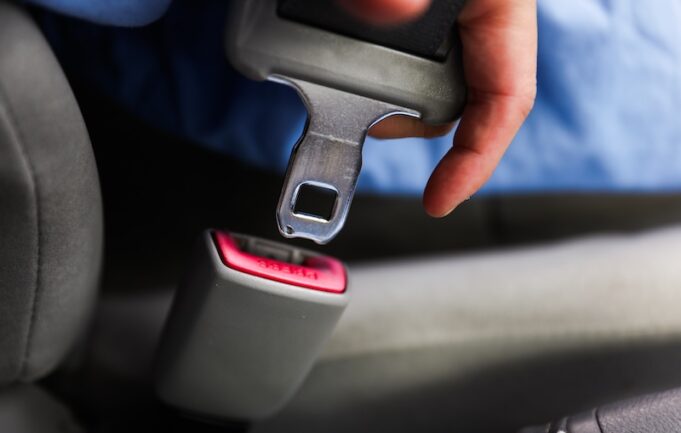seat-belt-buckle